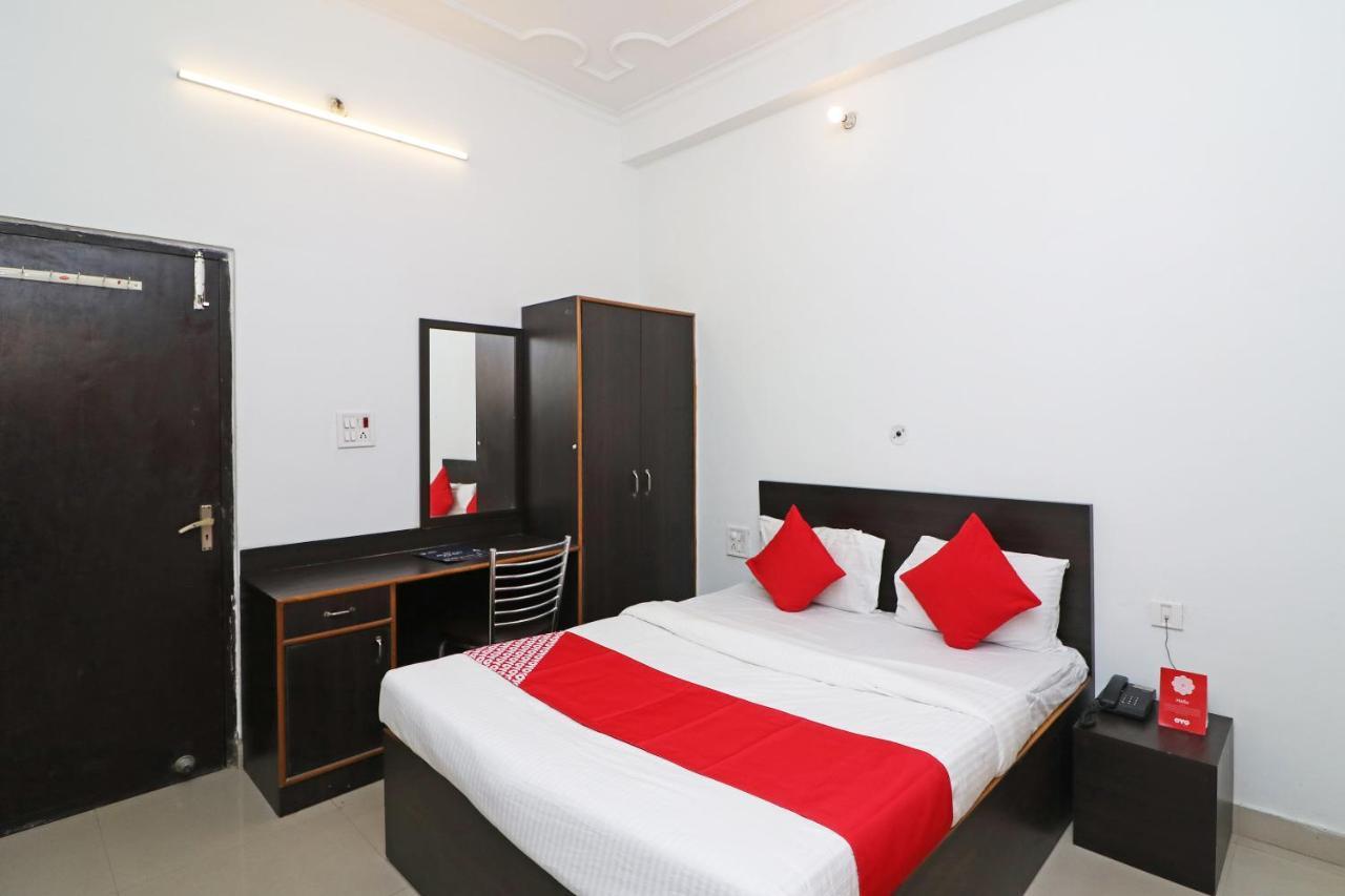 Rudrapur Hotel O Mid Town Ojus Tower מראה חיצוני תמונה