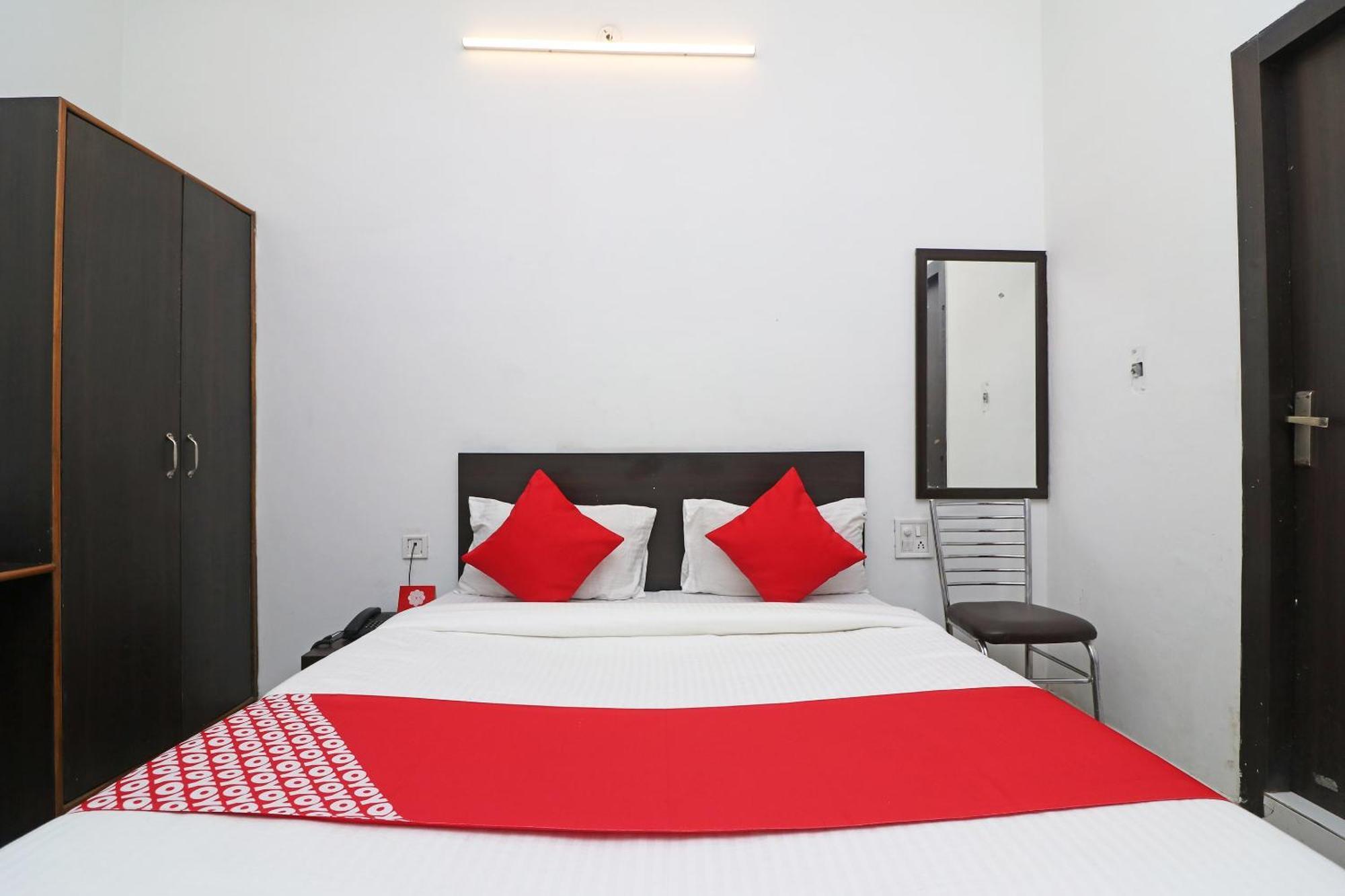 Rudrapur Hotel O Mid Town Ojus Tower מראה חיצוני תמונה