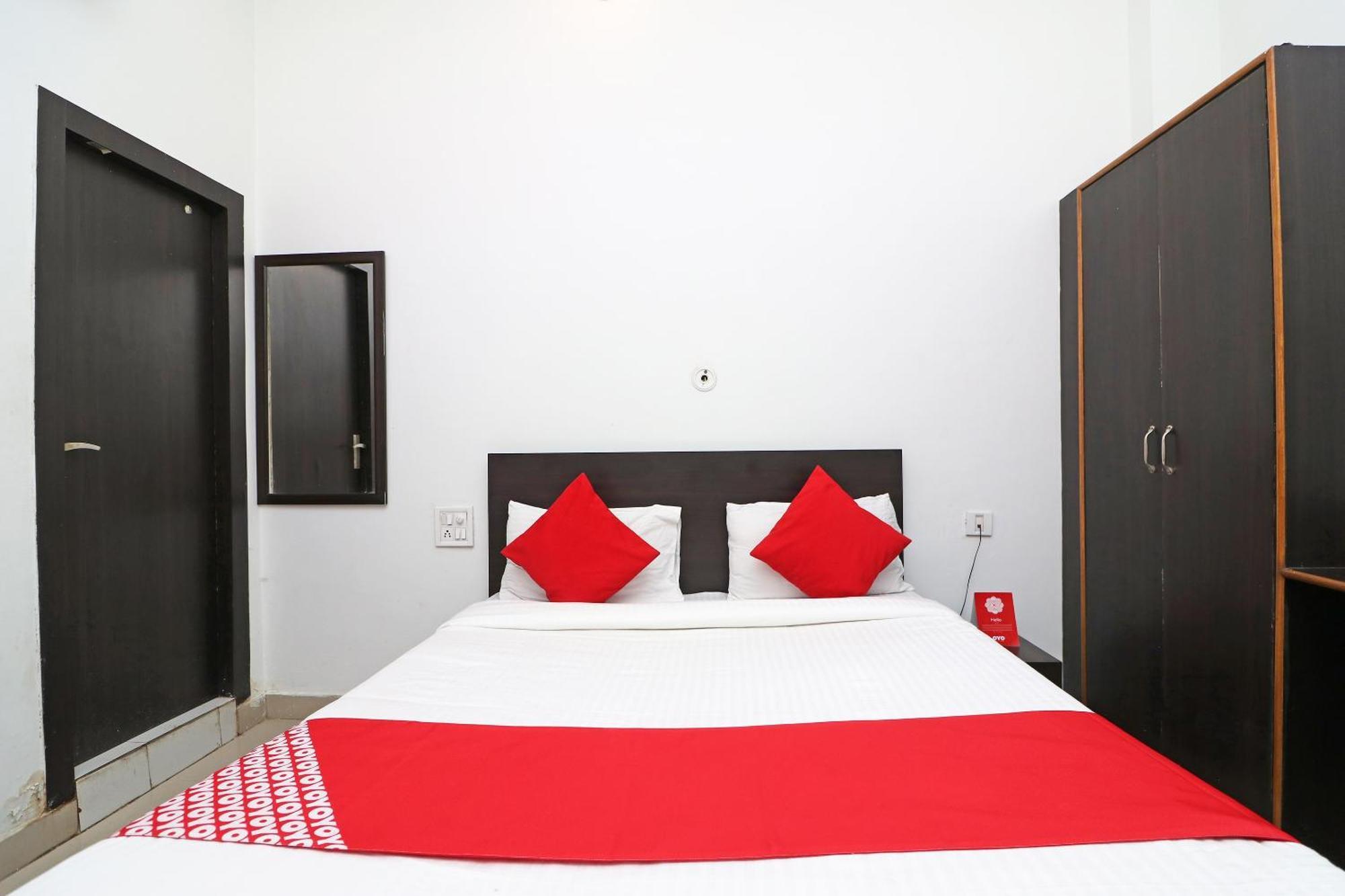 Rudrapur Hotel O Mid Town Ojus Tower מראה חיצוני תמונה